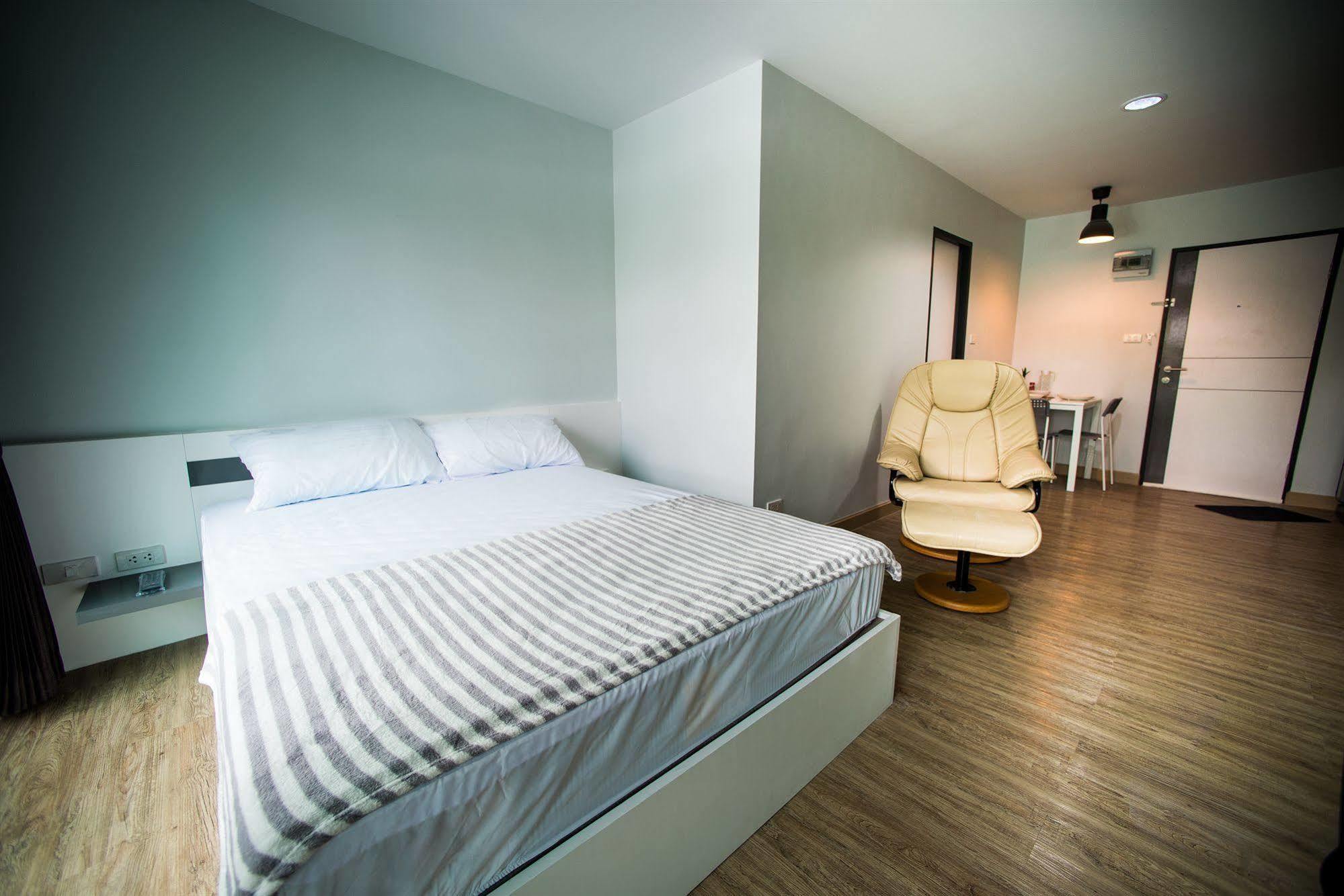 Vanilla Residence Chiangmai Чиангмай Екстериор снимка